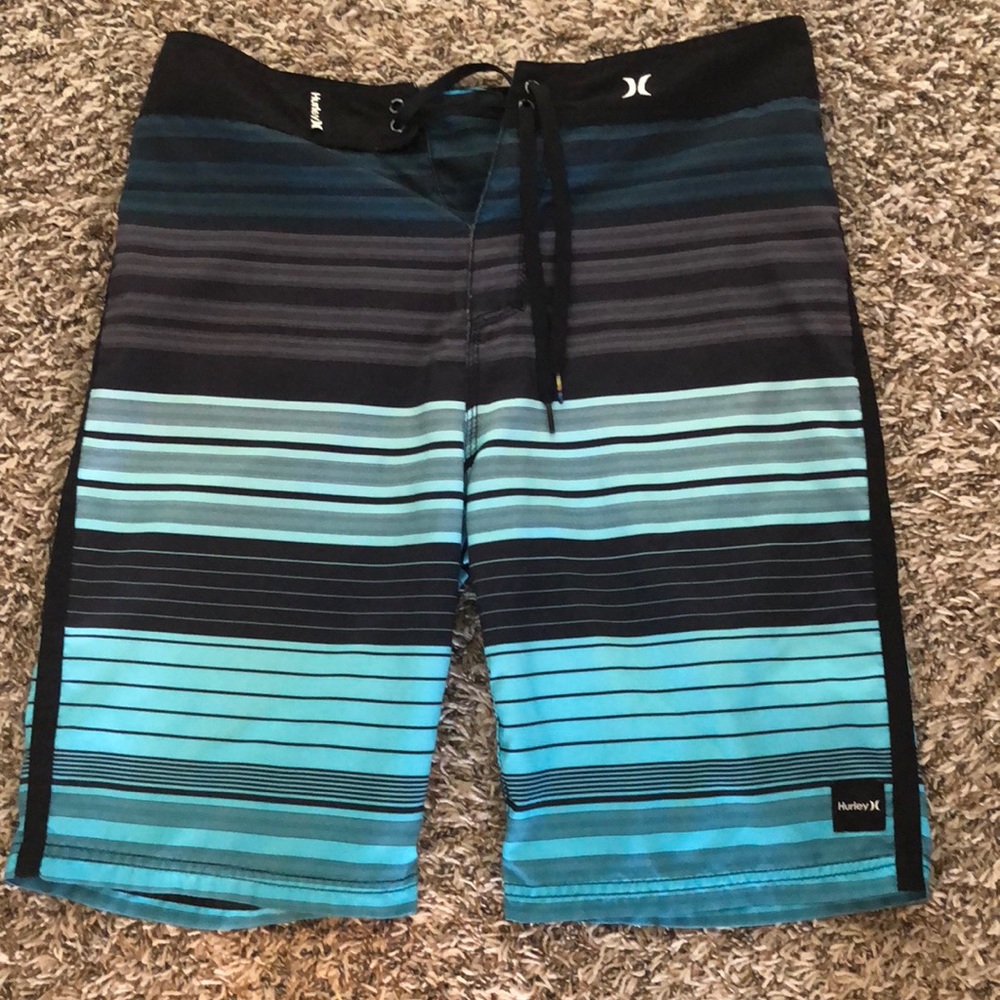 Hurley size 31 Boardshorts